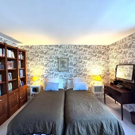Le Manoir familial du Quesnot - Pays d'Auge - Confort - Elégant