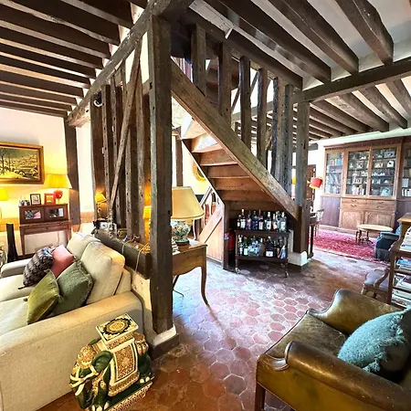 Le Manoir Familial Du Quesnot - Patrimoine - Elegant - Calme *