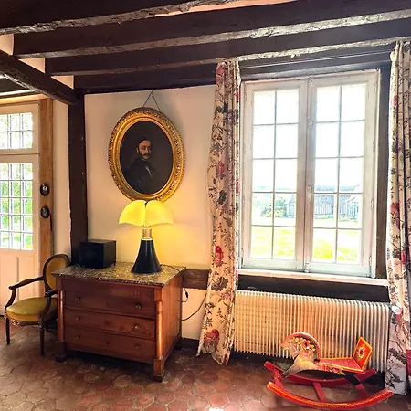 Le Manoir familial du Quesnot - Pays d'Auge - Confort - Elégant Villa