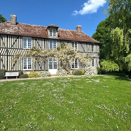 Le Manoir familial du Quesnot - Pays d'Auge - Confort - Elégant Villa