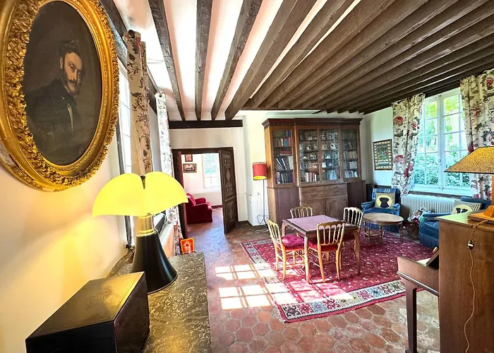 Le Manoir Familial Du Quesnot - Patrimoine - Elegant - Calme *